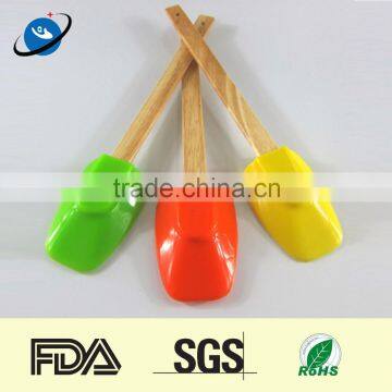 Wooden Handle Silicone Baker Spatula Set