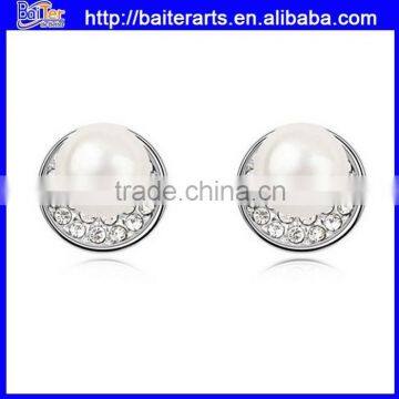 Fashion white round cultured pearl stud earrings,pearl stud earrings with diamonds