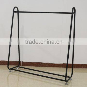 Durable rails black clothing display rack for clothing store