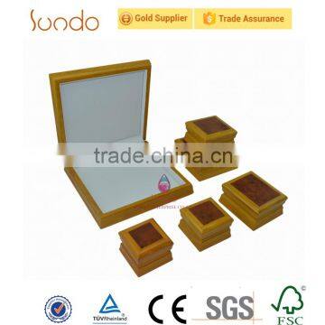 Chinese manufacturer provide luxury wooden jewelry box for wholesale