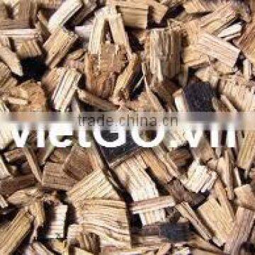 Eucalyptus, Pine, Acacia, Melaleuca, Rubber Wood Chips At Best Price