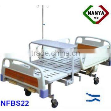 Luxury Hand Cranking Hospital Beds