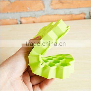 Summer Honeycomb Design Ice Tray Silicone Ice Maker photo-6