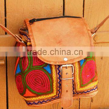 hand made real leather shoulder bag from venus leatherware