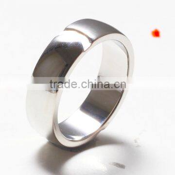 Fashion customized titanium rings blank wholesale titanium wedding rings men