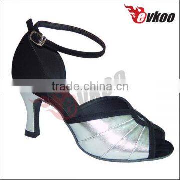 Red Popular Fashion Good Quality Leather Sole Character Dance Shoe photo-2