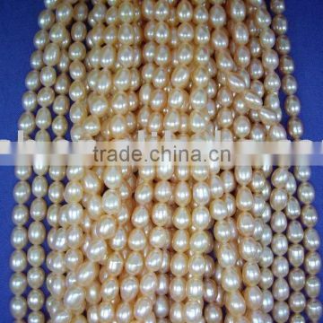 freshwater pearl necklace