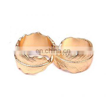Latest Fashion Ladies Hot Sale Leaf Pattern Alloy Gold Double Finger Ring