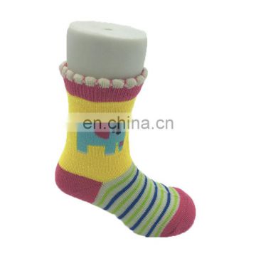 China Manufacture Custom Design Patterns 100% Cotton Baby Socks