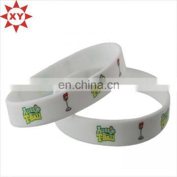 Bottle Price Thick Silicone Bracelet for Summer Camp photo-3