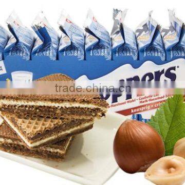 Knoppers Chocolate Biscuit Wafer Hazelnut photo-4