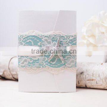 Hot sale personalized white&blue letterpress lace wedding invitations with white ribbons & blue starfish                        
                                                Quality Choice