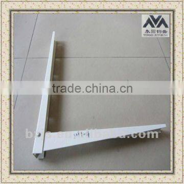 Hot air conditioner mounting bracket