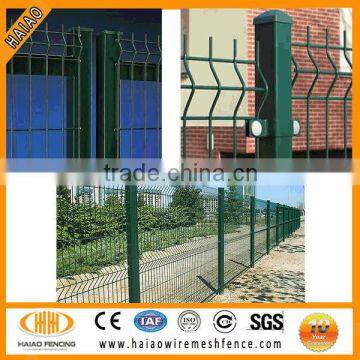 Hunting for standard welded wire mesh fencing