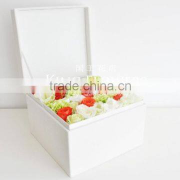 Custom white sweet flower box wholesaler