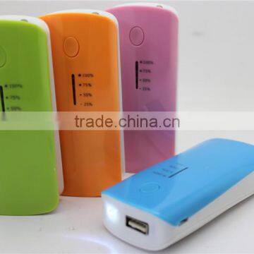 Whosale Portable Flashlight Type 5200mah Power Bank photo-3