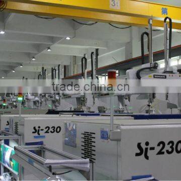 5 Axis IML Robot Arm For Plastic Injection Machine photo-2