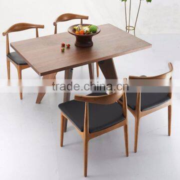 Solid Wood Simple European Design Cow Horn Dining Chair photo-4