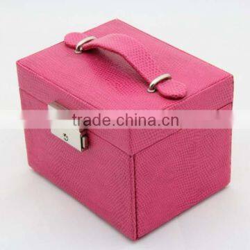 High quality mirrored Cosmetics box / makeup case with drawers