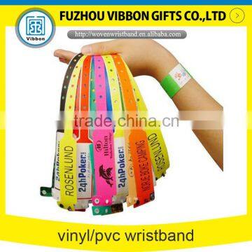Wholesale Coustomized Vinyl Pvc Wristbands for Events photo-4