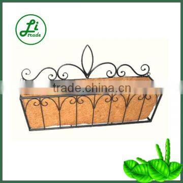 Coco liner balcony planter