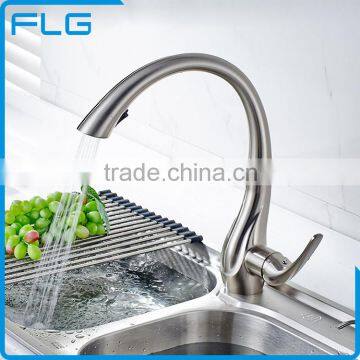 Wenzhou Gold Supplier Contemporary Gooseneck Kitchen Faucet photo-4