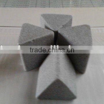 Angle Cut Triangle Ceramic Media For Deburring Polishing