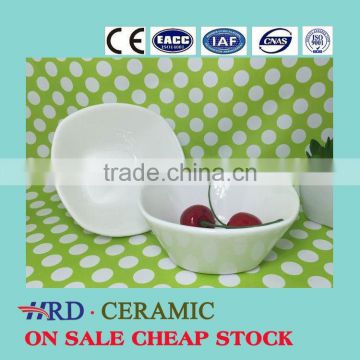 Wholesales Restaurant Cheap Ceramic Porcelain stocked Dinner Dishes