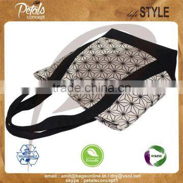 Canvas Beach Tote Bag With Overall Print With Pocket Suitable for Beach Female photo-3