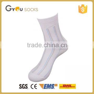 warm fuzzy white color double stripes men dress sock