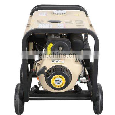 Tragbarer Dieselmotor-Generator mit 4 Rädern. Dieselmotorgeneratorsatz mit CE-Zertifikat photo-2