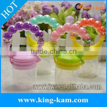 Cute design silicone weaning food feeder universal usage