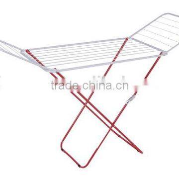 Folding metal clotheshorse