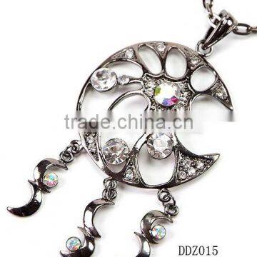 Fashion Hematite Crystal Necklace Moon-shaped Pendant