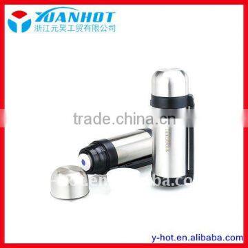 Stainless steel thermos bottle