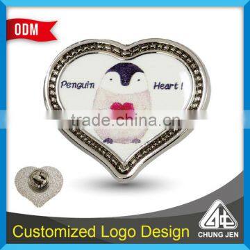 Custom design heart shape metal pin badges with printed