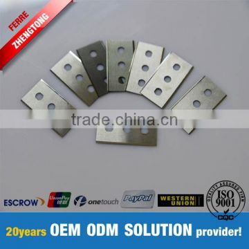 Three hole carbide knife for stretch film cutting