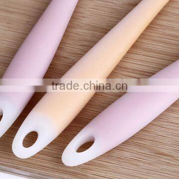 Fashional Style Double Tier Silicone 3-piece Kitchenware Set Utensil