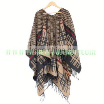 2016 European Fashion acrylic women sweaters cardigans knitting poncho