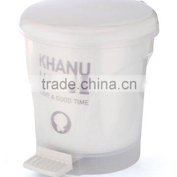 10L Novelty Foot pedal Plastic Trash Can