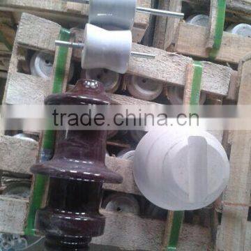 China electric fence high tensile strain Insulators