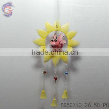 Metal craft with wind bell chimes for home decoration