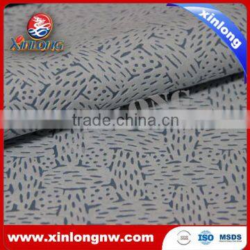 Meltblown bulrush nonwoven fabric