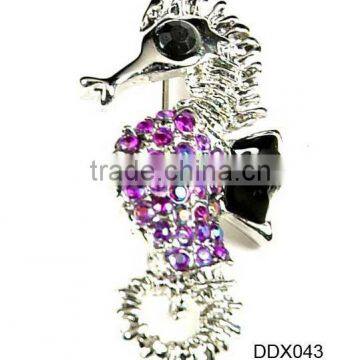 Sea horse brooches in bulk,cheap animal sharped brooches with pin, brooch with rhinestone