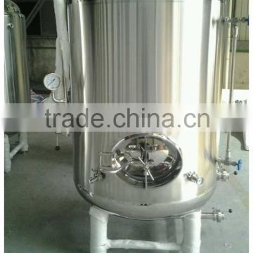 Stainless Steel Three-Layer Beer Bright Tank Stainless Steel Jacketed Bright Beer Tank Hotel Beer Serving Tank 100HL