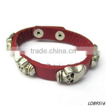 Fashion lether bracelet