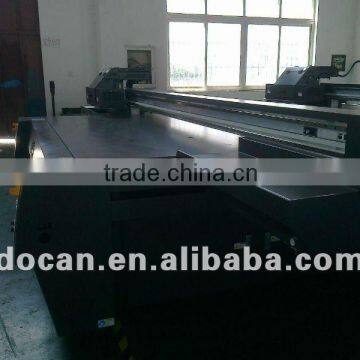 Flatbed printer Docan UV2518 in high resolution