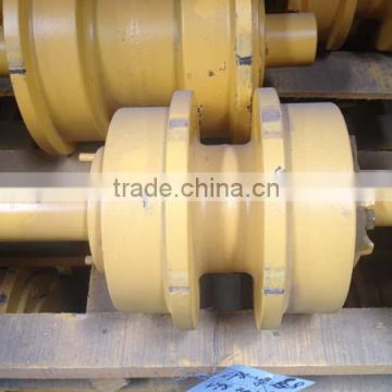 crawler bulldozer DP6 / D4H undercarriage part track carrier top roller