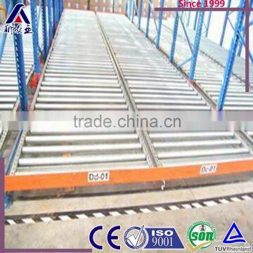 saving space gravity roller pallet rack