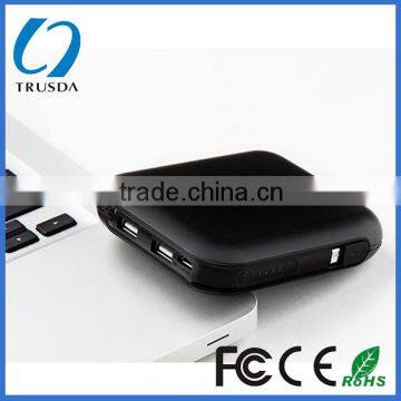12000mAh triple connector with one inserted Micro Line power bank